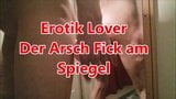 Der Arsch Fick am Spiegel snapshot 1