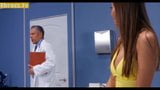Ginecólogo se folla a su paciente milf sexy - completo en ebrazz.tv snapshot 1