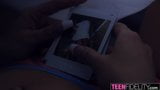 Teenfidelity - Catalina Ossa heeft wat vakantielul nodig snapshot 3