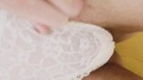 Masturbation douce dans une belle lingerie blanche snapshot 10