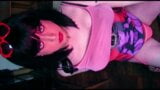 Kellystar518 - розовая соблазнительница-панк snapshot 9