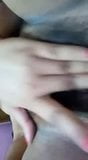 Девушка Agartala трахает пальцами ее киску snapshot 8