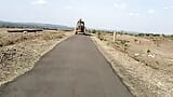 Gay indio En el bosque, tomamos una scooter a la montaña y vimos hoyo, lo que pasó después ... snapshot 2