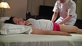 Emoldurado para fazer massagens sensuais. Não é permitido sair até que eles gozem (240 minutos) parte 3 snapshot 6