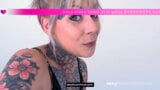 Niederländischer MMF mit Tattoo-Schlampe: Nayomi Sharp - sexybuurvrouw.com snapshot 2