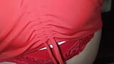 deliciosa latina com vestido vermelho e vagina peluda snapshot 5