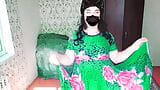 Groene jurk als een kerstboom sexy ladyboy jurk hete bubbelkont grote kont fit slanke femboy shemale trans model snapshot 5