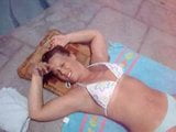 Donna maria en bikini (movimiento lento) snapshot 9