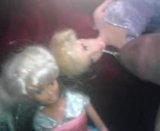 dos barbies mamando 2 snapshot 1