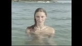 Paul Hogan Show - op het strand snapshot 8