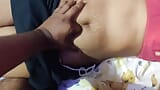 भारतीय प्रेमिका नग्न साड़ी पेटीकोट लंगा और चाचा के साथ ब्रा रोमांस snapshot 7