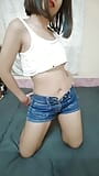 Asian Pinay Seksowna gorąca dziewczyna w swoim pokoju snapshot 3
