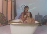 可爱的身材匀称的亚洲小妞在装满意大利面的浴缸里享受鸡巴 snapshot 3