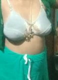 Bhabhi bra change snapshot 2