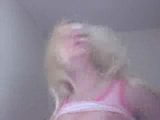 Kirsten in chat e giocando snapshot 25