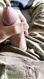 Soldado com tesão vestindo exército emitido cuecas se masturba e atira uma carga em seus OCPs e resumos! snapshot 11