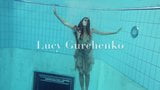 Lucy Gurchenko, bombasse russe poilue, nue dans la piscine snapshot 1