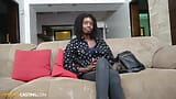 Afrykański casting - wysoka nubijska piękność lubi dużego białego kutasa w swojej cipce snapshot 6