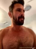 shower for the best straight muscle daddy snapshot 4