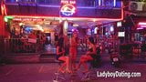 Quán bar pook ladyboy ở Pattaya snapshot 2