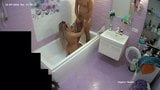 La pareja amateur adulta tiene sexo en la ducha snapshot 20