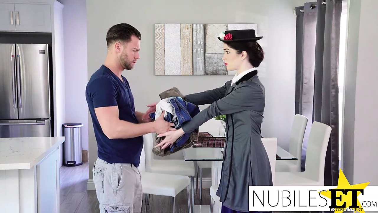 Erotika Anastasiya Chernobrovina, teleboshlovchi