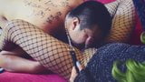 Asiatischer Ladyboy, Herrin und ihr Sklave snapshot 5