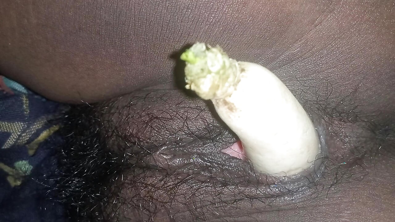 Desi Village Housewife Wife Ne Apane Husband's Ke Liye 10 Inches Nenua...