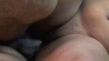 Kandi Kream, une BBW à la peau noire se fait baiser par une bite noire snapshot 19
