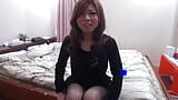 Emiri Mizusawa leva uma carga crua em sua vulva japonesa snapshot 1