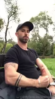 Successful Wanking on the Park Bench: Gay Public Porn feat. Sunny ...
