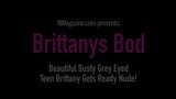 Hermosa tetona adolescente de ojos grises brittany se prepara desnuda snapshot 1