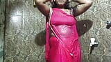 Indiana quente bhabhi chuveiros nus snapshot 5