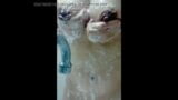 Desi chica bañándose con grandes tetas y pezones snapshot 5