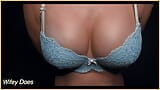 Moglie si fa bagnare le tette fantastiche indossando diversi reggiseni - video compilation snapshot 7