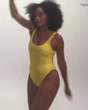 Traci ellis ross è la sua auto sexy snapshot 2