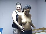 Chica negra tiene todo su cuerpo cubierto de cuerda por amante snapshot 3