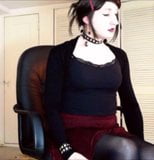 Pretty Goth Me... snapshot 11