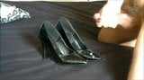 Cummed black patent heels snapshot 7