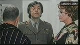 Italienische Schauspielerin im Film 1976 ärztliche Untersuchung, blaues Höschen snapshot 3