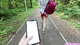 Public dare - stiefschwester geht im freien im park nackt herum und spielt mit fernsteuerungs-vibrator in ihrer muschi snapshot 2