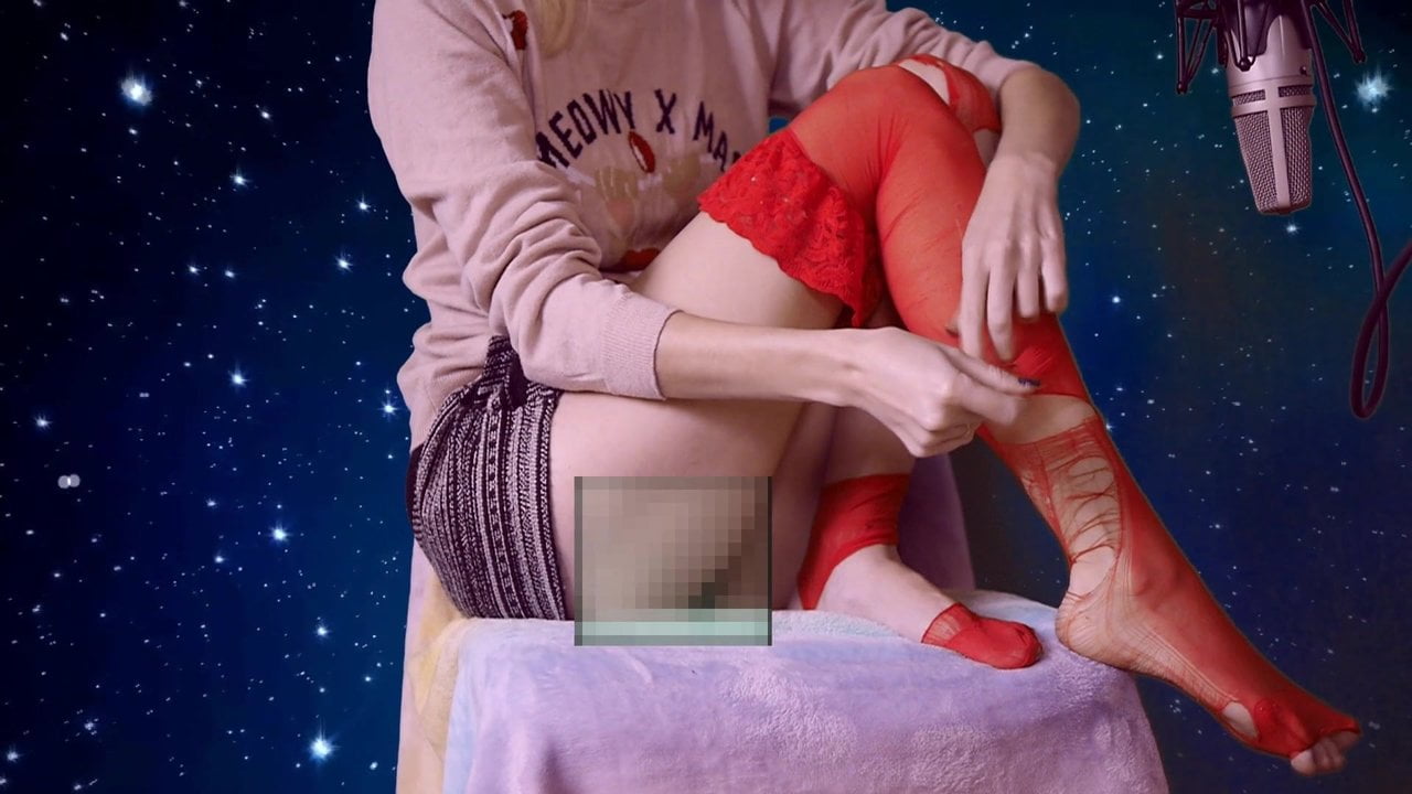 ASMR Girl Ripping Red Stocking – Space Modern Style