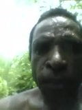 Png buai mama chupar en el arbusto snapshot 1