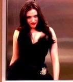 Kat Dennnings - 2 fete rupte snapshot 5