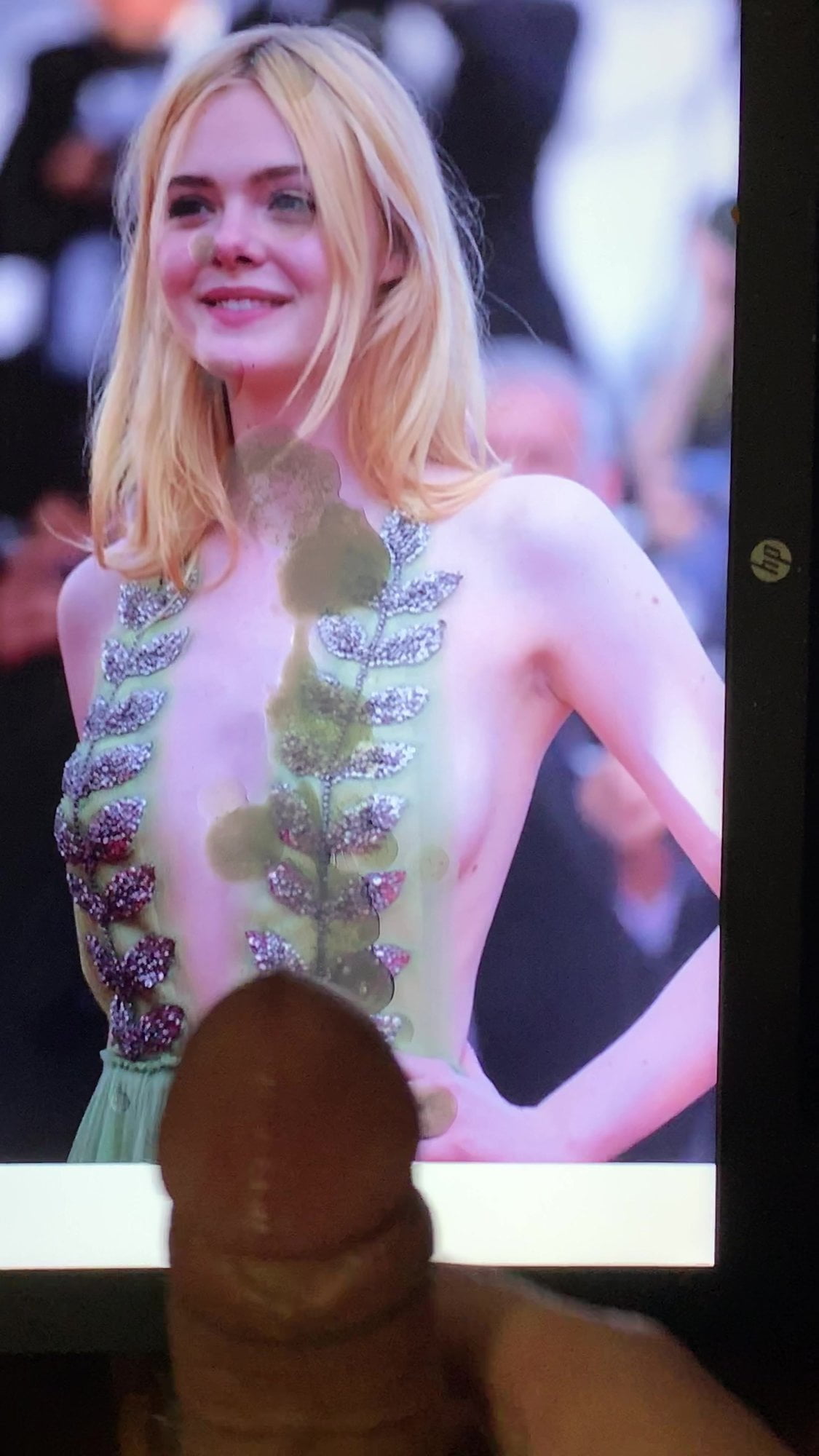 Elle Fanning Cum Tribute 1, Gay Elle Fanning Cum Tribute Porn xHamster.
