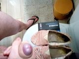 Sperma auf meine Freundin, Schuhe 10 # snapshot 4