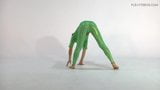 Anna Ocean super flexible and hot babe snapshot 3