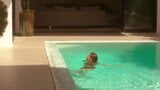 Amateur, éjaculation, des étudiantes coquines se faufilent dans une piscine snapshot 5