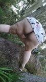 Bbw esposa meando en el woods snapshot 5