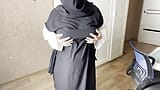 Muslim teen with big tits masturbates in hijab snapshot 3